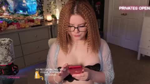 Snapshot of vegas_romance chatting on May 2026 01:33:01 AM vegas_romance online show from May 2026 01:33:01 AM