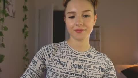 Maria online show from September 2025 03:12:02 PM