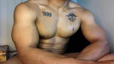 Vegas Love online show from December 2025 08:52:01 AM