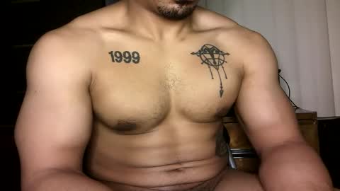 Snapshot of vegasluv702 chatting on April 2026 07:33:01 AM Vegas Love online show from April 2026 07:33:01 AM