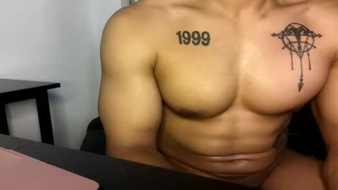 Snapshot of vegasluv702 chatting on May 2026 01:14:01 AM Vegas Love online show from May 2026 01:14:01 AM