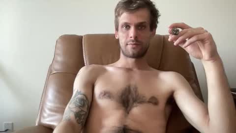 Snapshot of vegassangel chatting on April 2026 12:45:02 AM Joeyyy online show from April 2026 12:45:02 AM