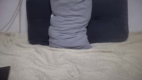 velian_hard online show from November 2025 06:44:01 AM