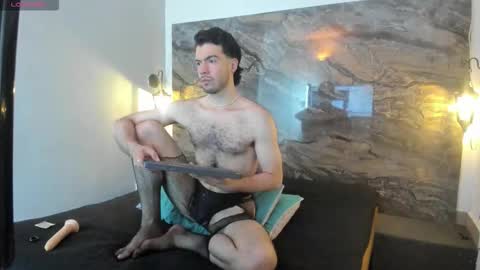 Snapshot of vellotouch chatting on February 2026 04:17:01 AM Vello online show from February 2026 04:17:01 AM