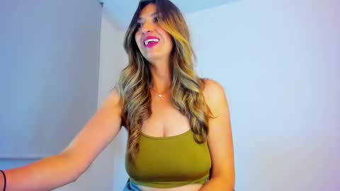 Snapshot of velourmuse chatting on March 2026 01:36:02 AM Sara online show from March 2026 01:36:02 AM