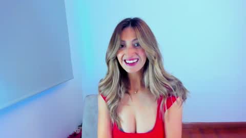 Snapshot of velourmuse chatting on July 2026 11:07:02 PM Sara online show from July 2026 11:07:02 PM