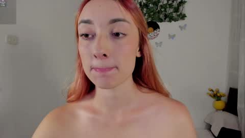 velvet_00 online show from April 2026 05:45:02 AM