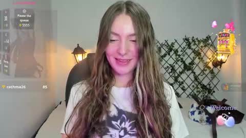 Sophi  online show from February 2026 04:38:02 PM