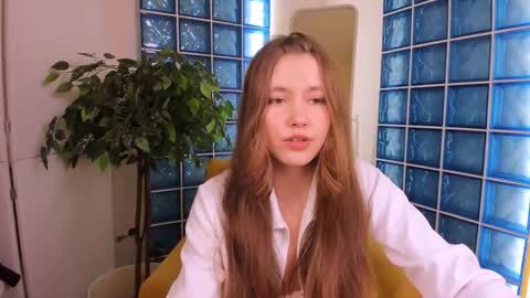 Snapshot of velvet_cherry chatting on October 2025 03:33:02 PM velvet_cherry online show from October 2025 03:33:02 PM