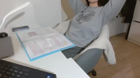 Velvet Desiree online show from February 2026 05:27:02 PM