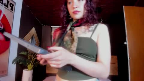 Isabella  online show from February 2026 11:38:02 AM