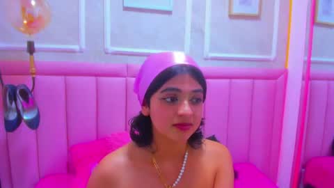velvet_giirll online show from July 2026 03:09:02 AM