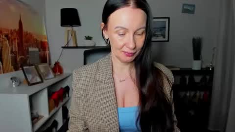 Jasmine online show from January 2026 06:40:02 AM