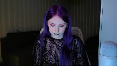 Snapshot of velvet_siren chatting on June 2026 07:57:02 AM Violet online show from June 2026 07:57:02 AM