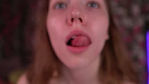 Snapshot of velvet_vice chatting on December 2025 06:17:01 PM Polly online show from December 2025 06:17:01 PM