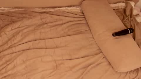 Hey there Im Anna online show from September 2025 12:20:01 PM