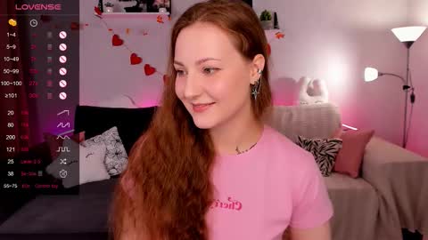 Snapshot of velvetcherry_ chatting on November 2025 08:57:02 AM Mia online show from November 2025 08:57:02 AM