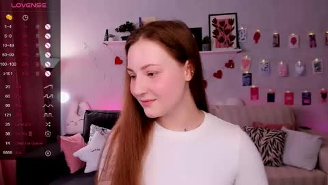 Snapshot of velvetcherry_ chatting on April 2026 09:01:02 AM Mia online show from April 2026 09:01:02 AM