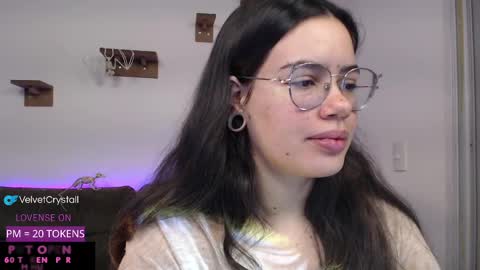  Crystal         PVT OPEN online show from October 2025 03:59:01 AM