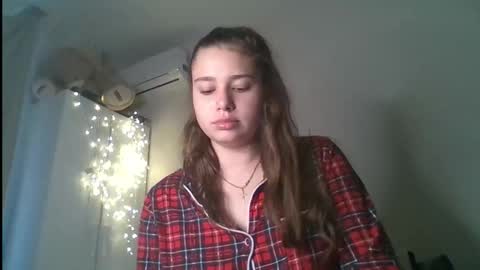 velveted_ivy online show from December 2025 11:50:02 AM