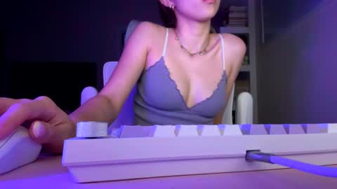 Snapshot of velvetfoxie chatting on June 2026 05:51:02 AM velvetfoxie online show from June 2026 05:51:02 AM