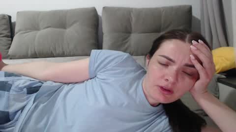 velvetmoon123 online show from April 2026 06:24:02 PM