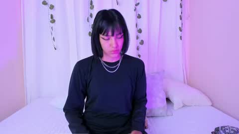 Snapshot of velvetnoir__ chatting on March 2026 12:09:01 PM online show from March 2026 12:09:01 PM