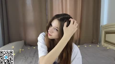 Snapshot of velvetrisque chatting on February 2026 07:09:02 AM Kelly online show from February 2026 07:09:02 AM