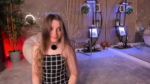 Velvet online show from April 2026 03:19:01 AM