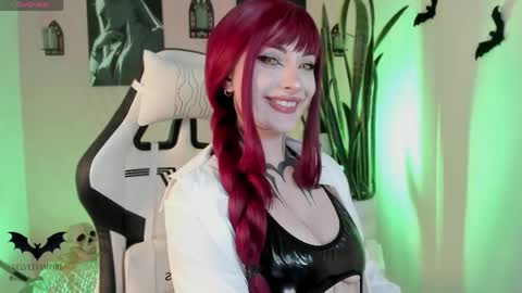 Snapshot of velvetvampire chatting on April 2026 04:32:01 AM Jess online show from April 2026 04:32:01 AM