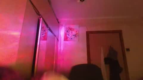 vendi rassell8855 online show from November 2025 05:22:01 PM