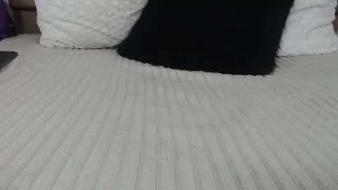 veneno hot online show from January 2025 05:02:01 PM