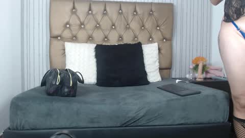 veneno hot online show from January 2025 01:21:02 PM