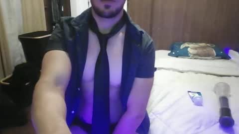 venezuelan420 online show from October 2025 04:12:01 AM