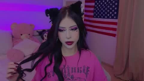 Snapshot of venomeowww_ chatting on February 2026 04:06:01 AM Vivian online show from February 2026 04:06:01 AM