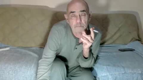 Snapshot of ventura50 chatting on March 2026 05:44:01 AM ventura50 online show from March 2026 05:44:01 AM