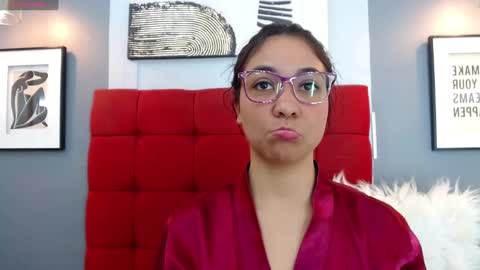 Snapshot of venus_0110 chatting on January 2025 09:47:02 PM Venus Veracruz online show from January 2025 09:47:02 PM