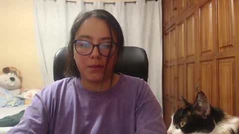 Snapshot of venus_cat_ chatting on April 2026 02:22:02 AM Venus online show from April 2026 02:22:02 AM