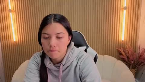 Venus  online show from January 2026 07:50:01 PM