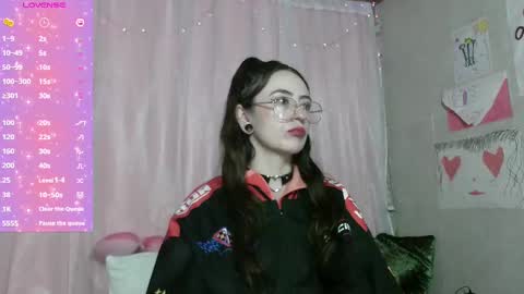 Snapshot of venuzxx chatting on February 2025 04:36:02 PM . . online show from February 2025 04:36:02 PM