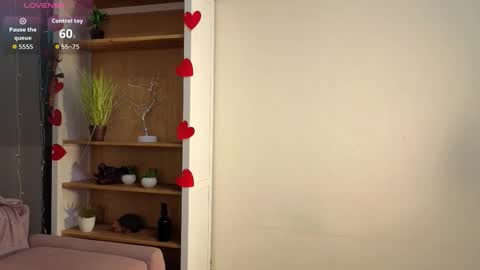 Snapshot of veolatownson chatting on March 2026 08:15:02 PM Erica online show from March 2026 08:15:02 PM