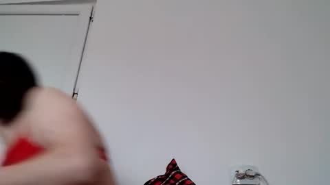 Snapshot of vera_elle chatting on April 2026 11:19:01 AM Vera online show from April 2026 11:19:01 AM