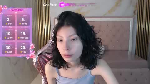 Verana  online show from November 2025 09:04:02 PM