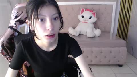 Verana  online show from November 2025 08:08:02 PM