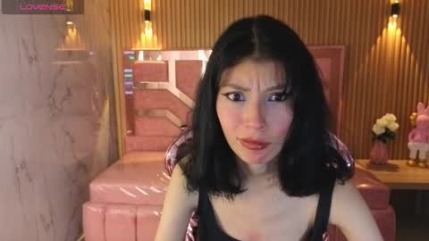 Verana  online show from December 2025 08:28:02 PM