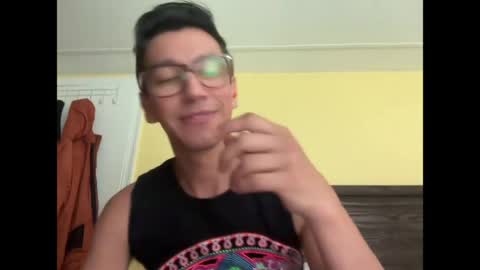 Snapshot of vergasjuan chatting on April 2026 10:21:02 PM Juan Vergas online show from April 2026 10:21:02 PM