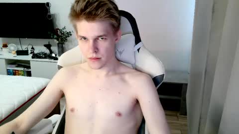 Snapshot of veritas_in_vine chatting on April 2026 11:59:01 AM Veritas online show from April 2026 11:59:01 AM