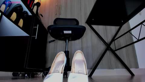 Goddess Veronica online show from November 2025 08:08:01 PM