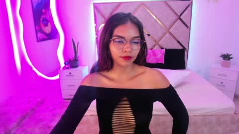 Veronica online show from April 2026 05:08:02 AM