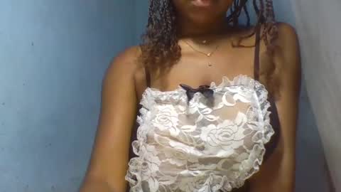 verolla31 online show from December 2024 03:31:02 PM